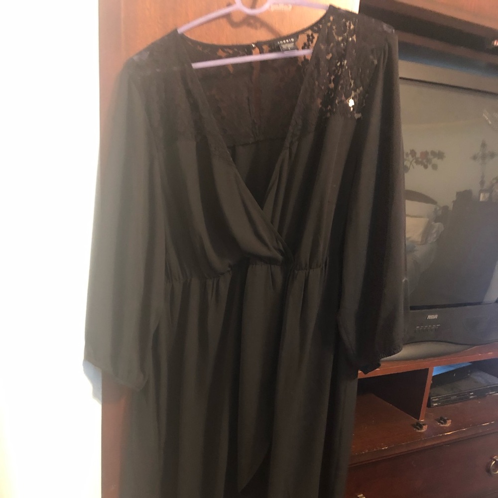 Women’s high low blouse